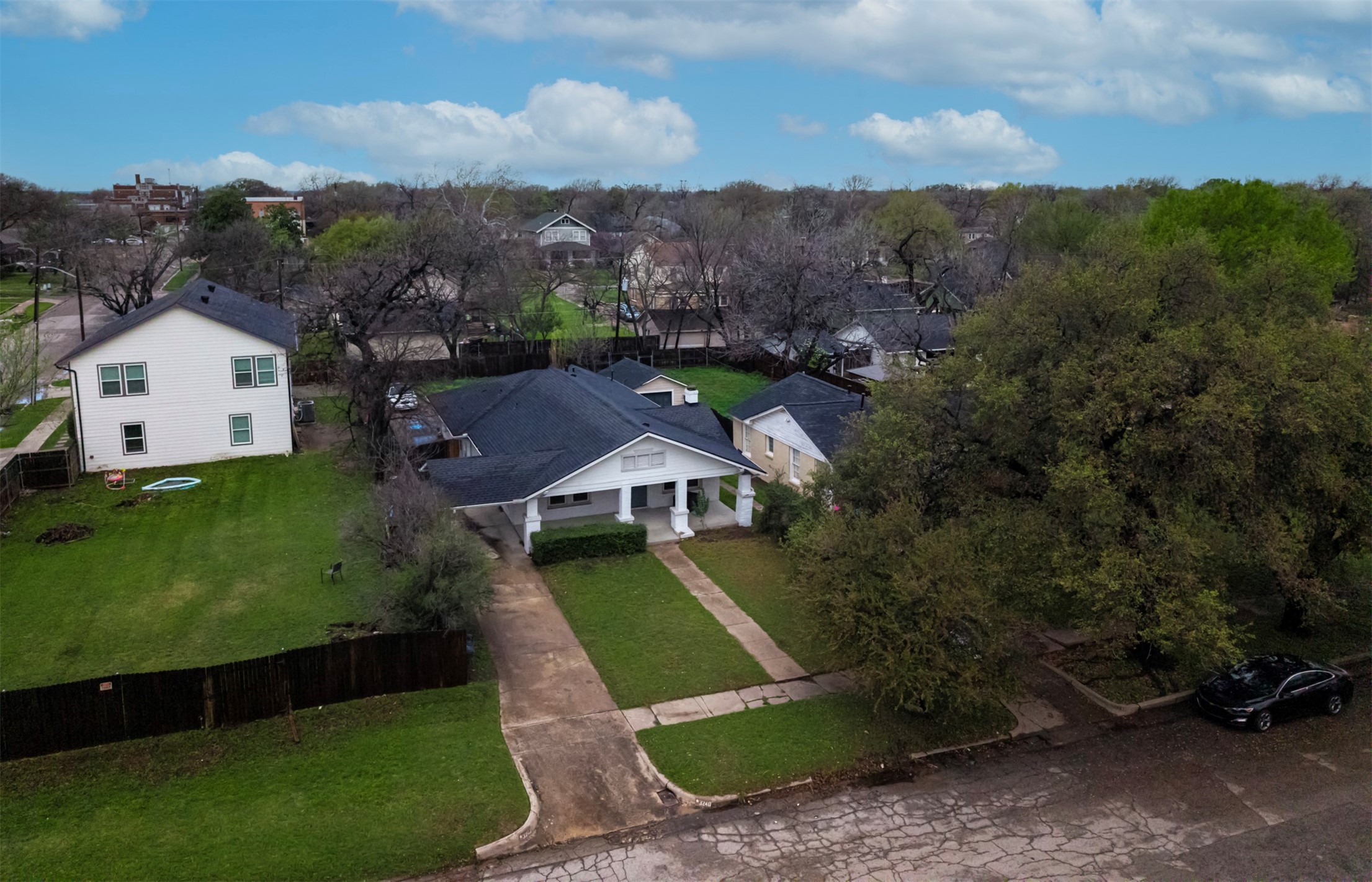 3240 Lipscomb Street Fort Worth TX 76110