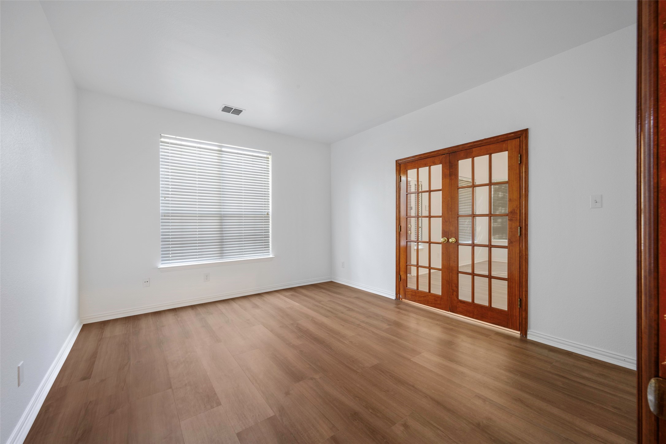 1700 Little River Court Desoto TX 75115