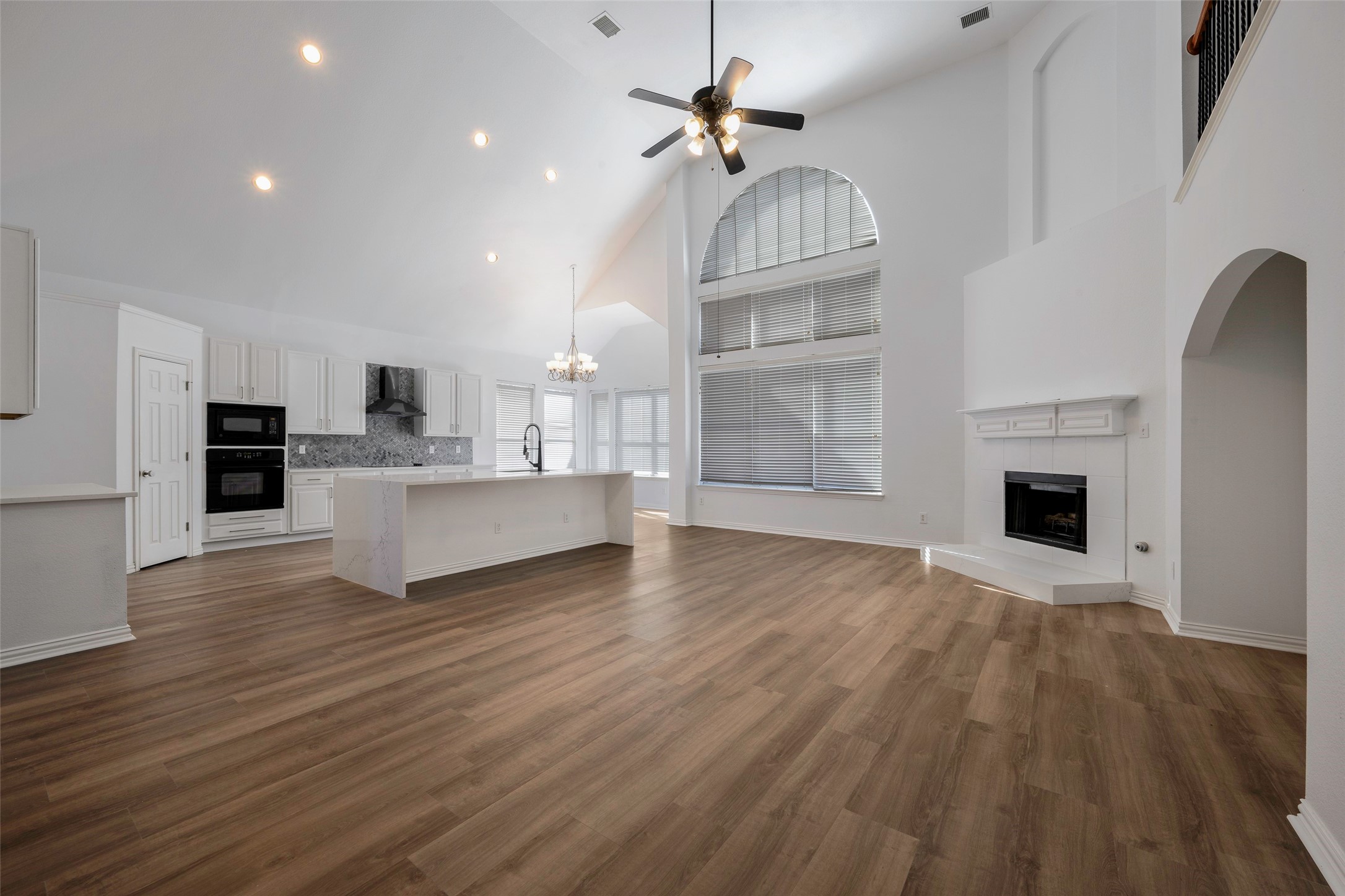 1700 Little River Court Desoto TX 75115