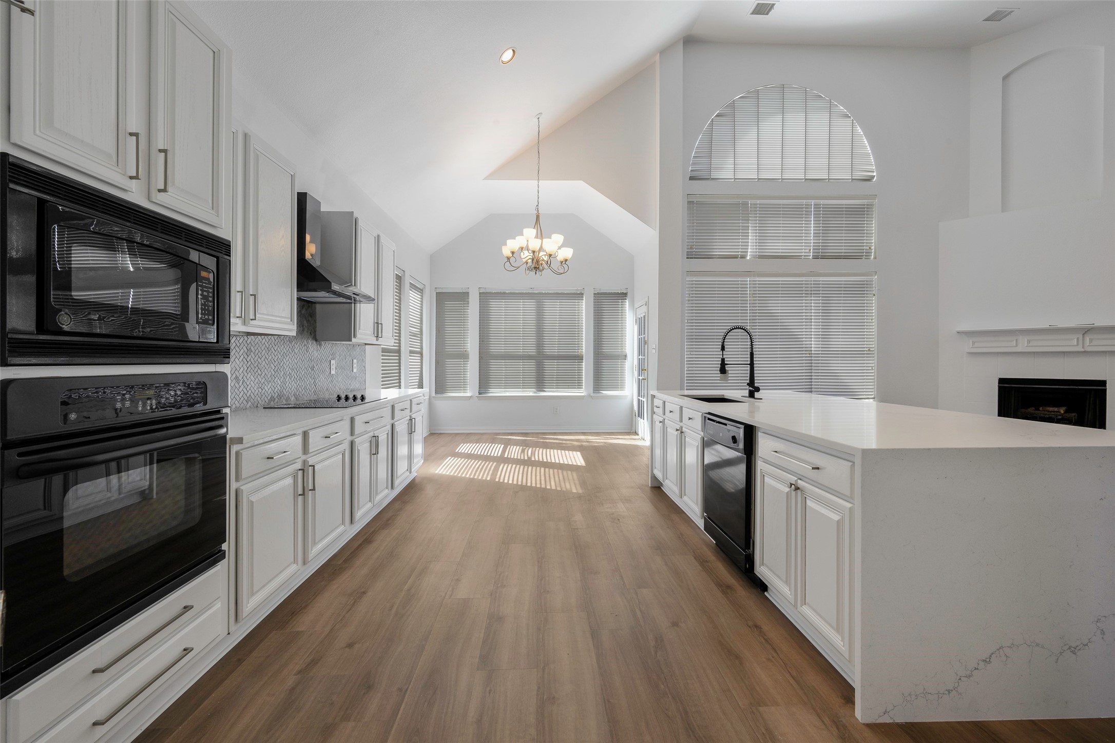 1700 Little River Court Desoto TX 75115