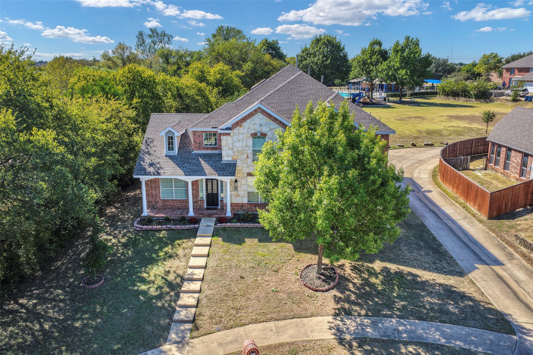 1700 Little River Court Desoto TX 75115