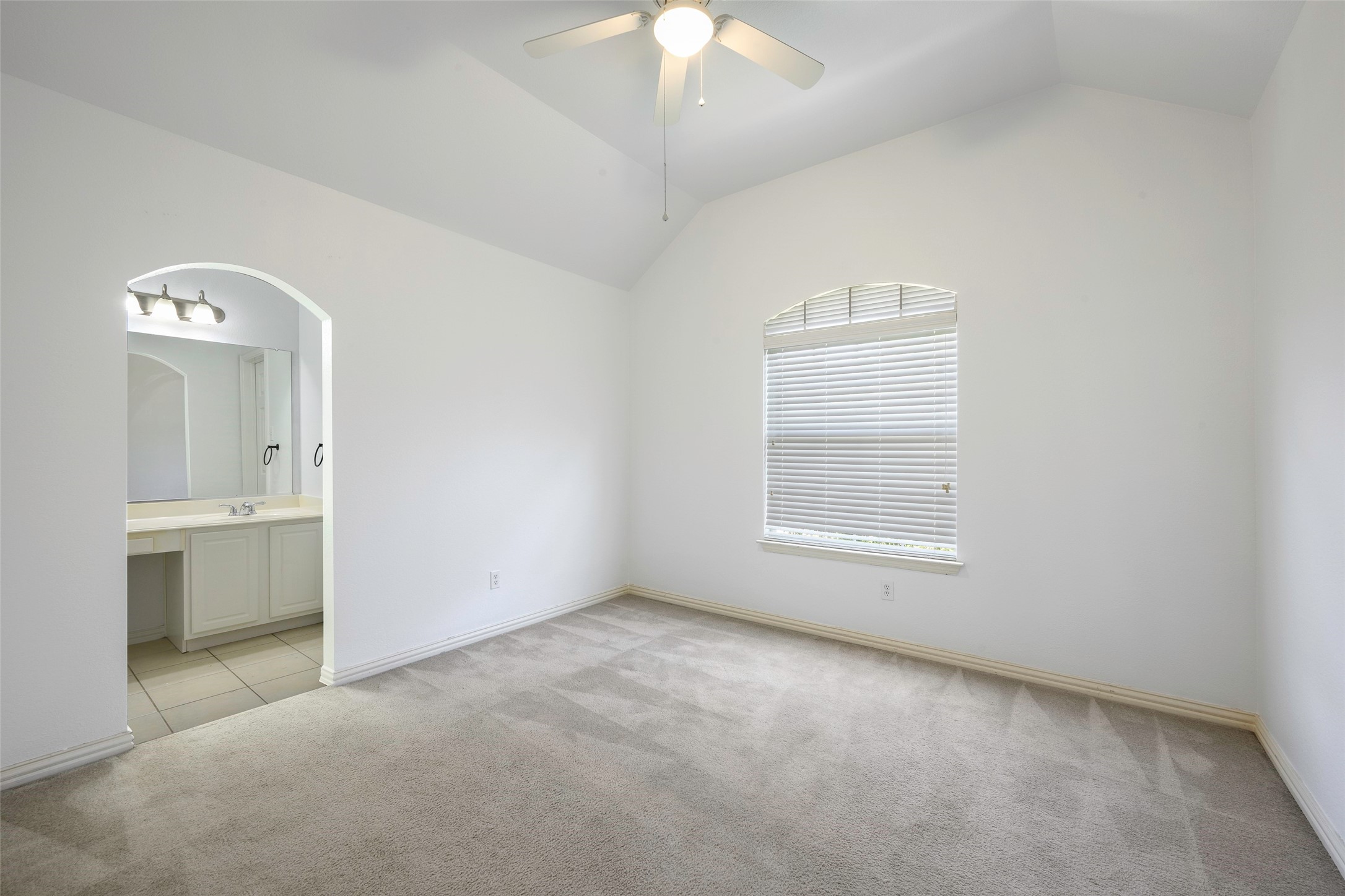 1700 Little River Court Desoto TX 75115