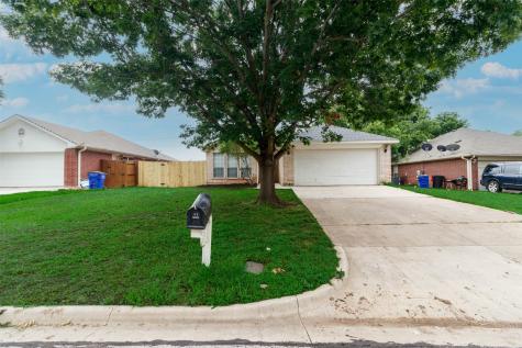 502 Fort Worth Street Mansfield TX 76063