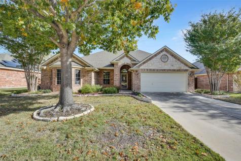 628 Chestnut Lane Saginaw TX 76179