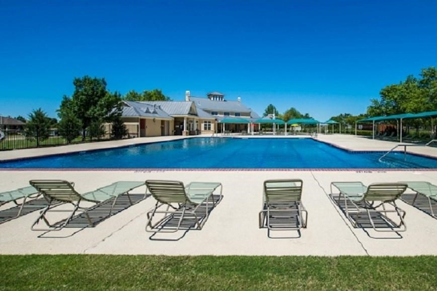 920 Goldenmist Drive Little Elm TX 75068