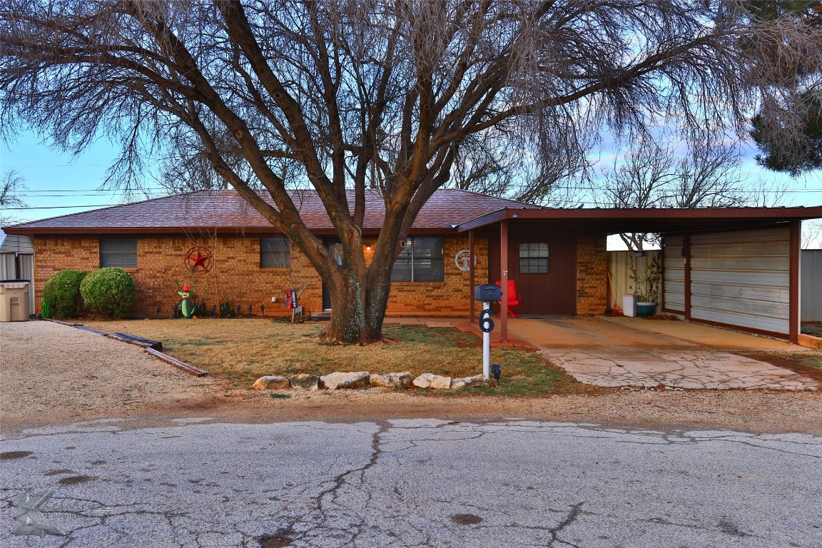 6 Pioneer Court Merkel TX 79536