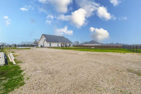 8432 Abner Road Oak Ridge TX 75161
