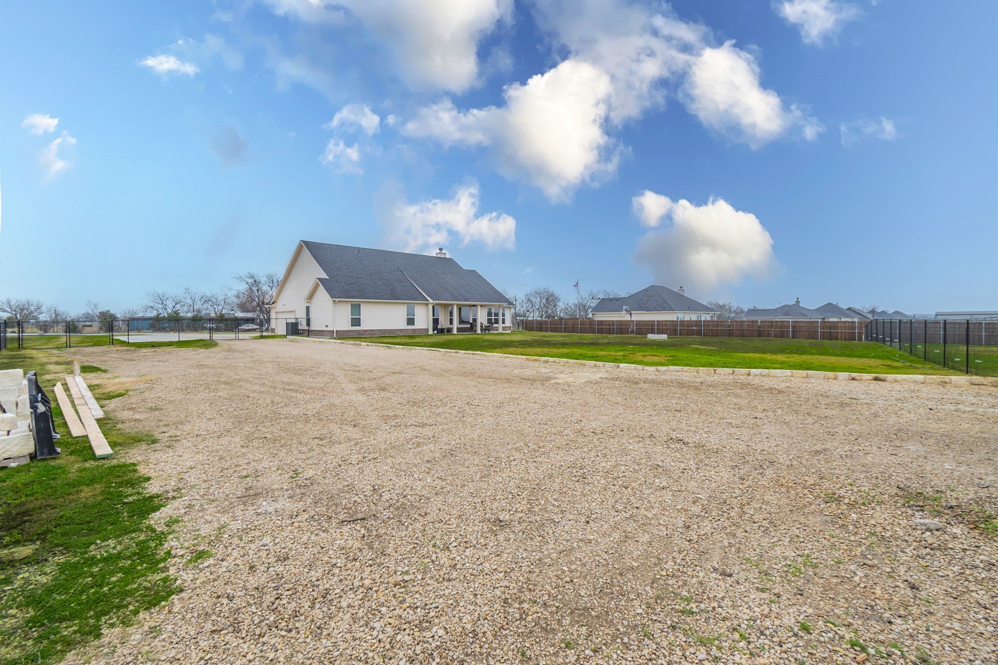 8432 Abner Road Oak Ridge TX 75161
