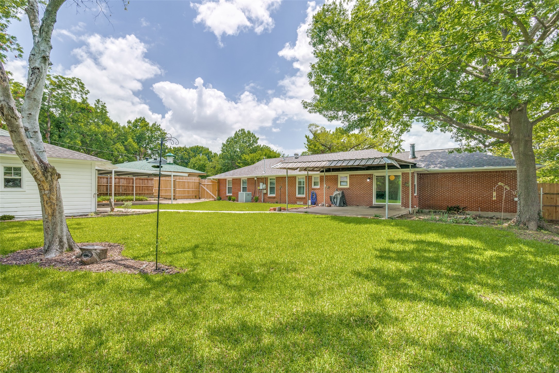 2616 Ashley Drive Garland TX 75041
