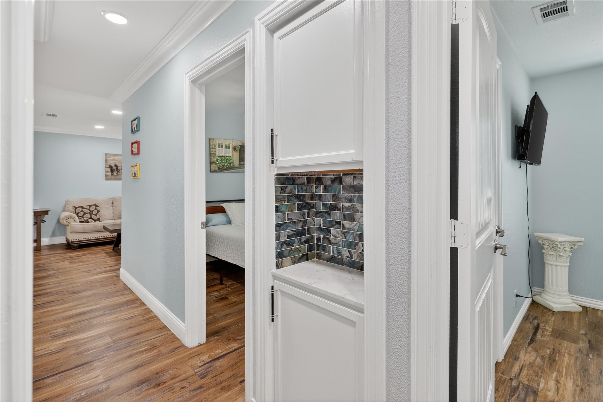 1004 Woodbrook Street Arlington TX 76011