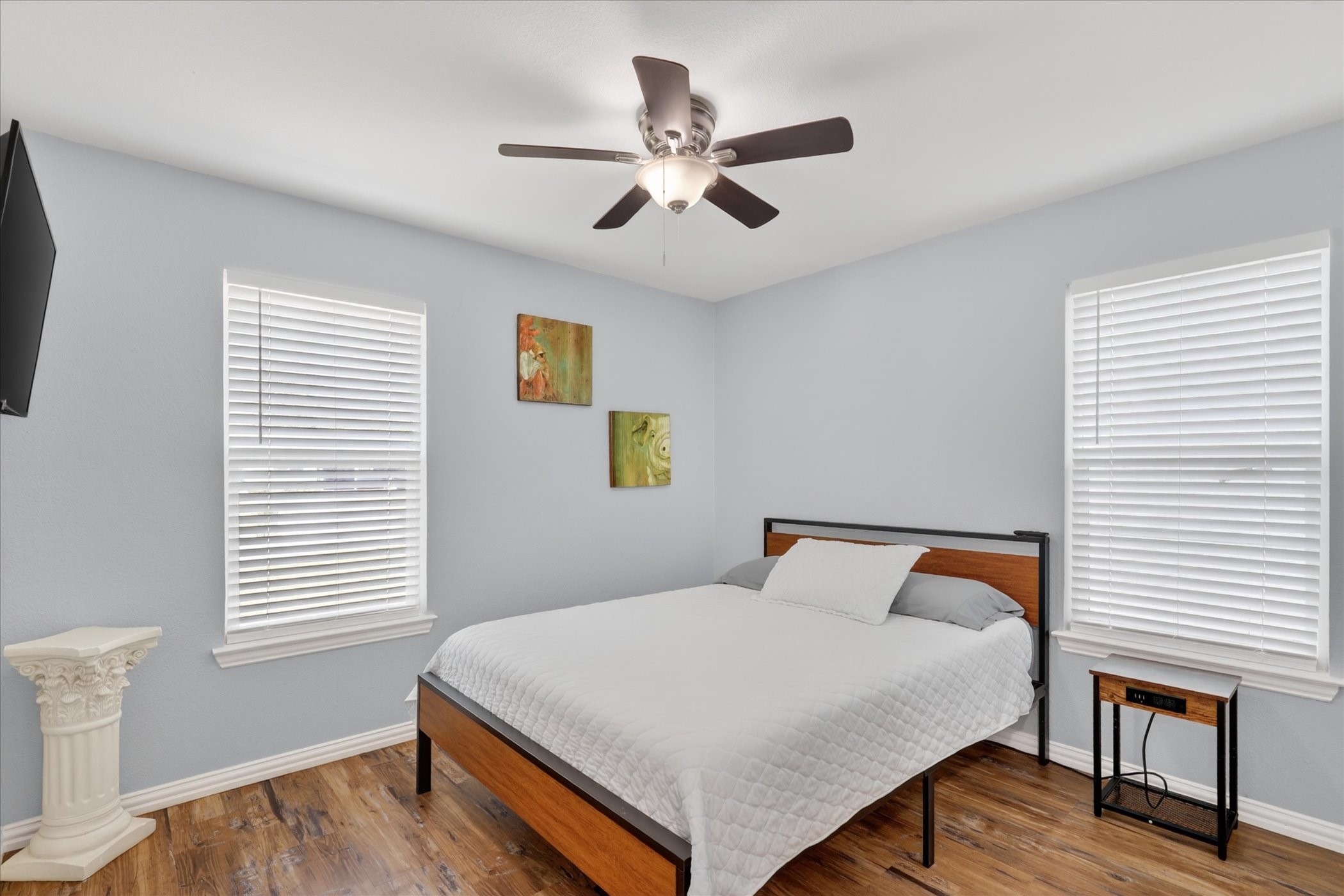 1004 Woodbrook Street Arlington TX 76011