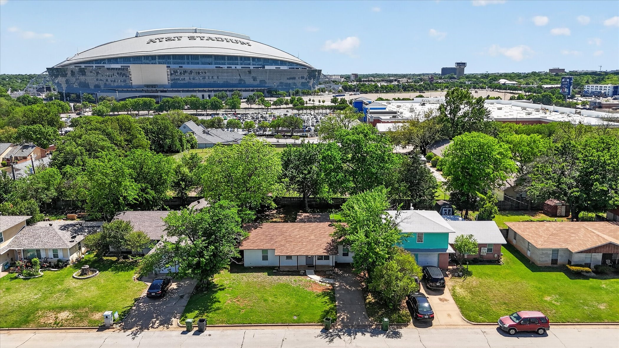 1004 Woodbrook Street Arlington TX 76011
