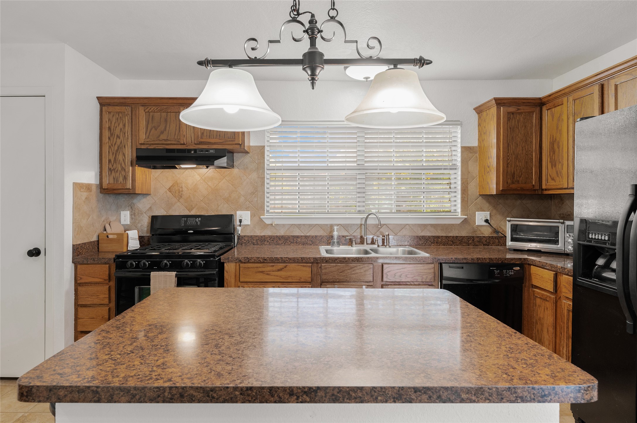 1517 N Highland Avenue Sherman TX 75092