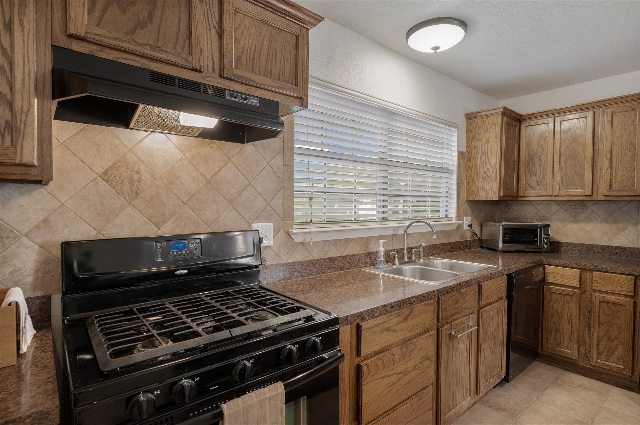 1517 N Highland Avenue Sherman TX 75092