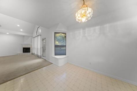 943 Fairway Drive Duncanville TX 75137
