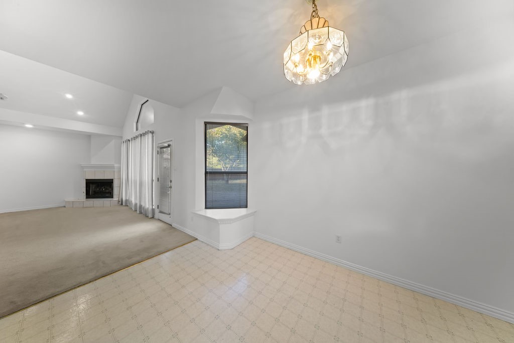 943 Fairway Drive Duncanville TX 75137