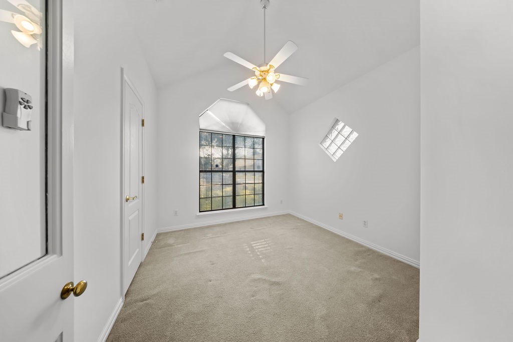 943 Fairway Drive Duncanville TX 75137