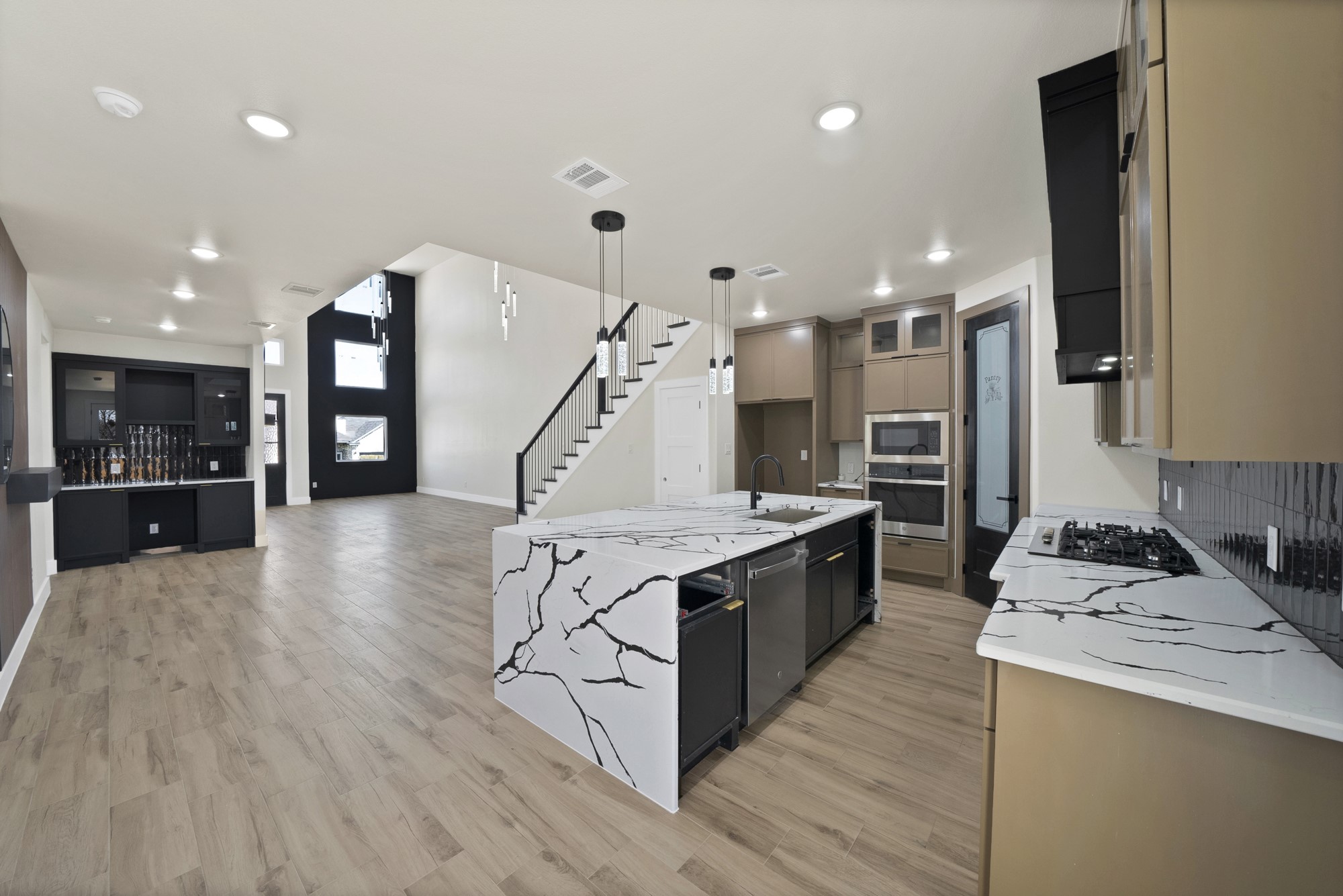 2809 NW 16th Street Fort Worth TX 76106