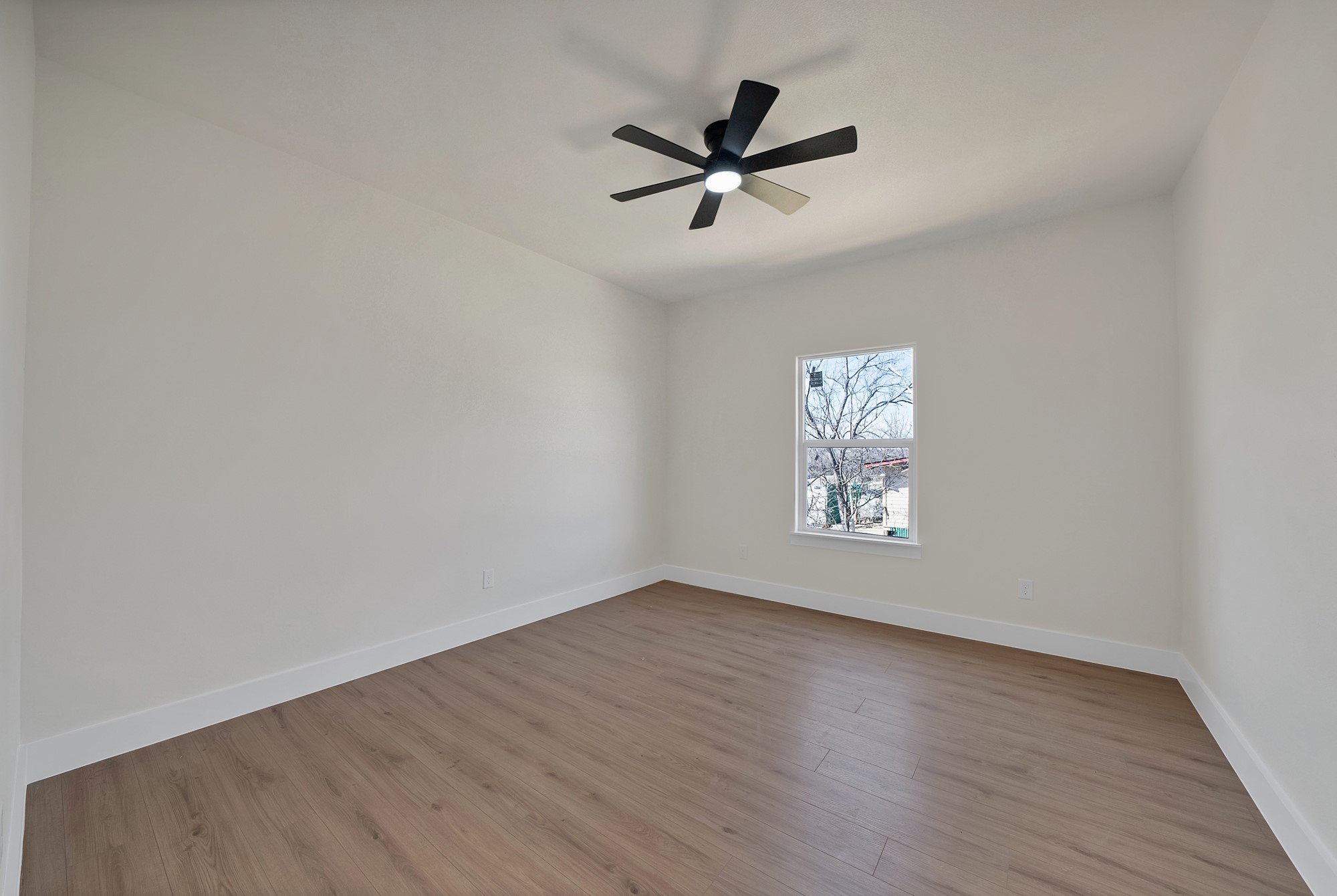 2809 NW 16th Street Fort Worth TX 76106