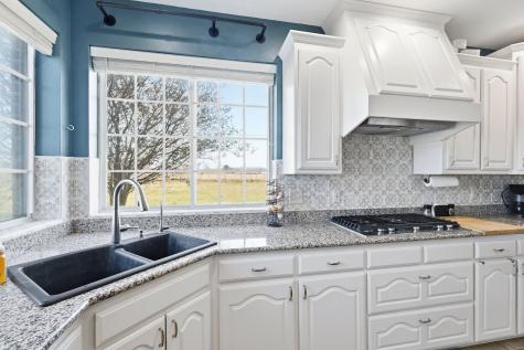 102 Van Meter Drive Aurora TX 76078