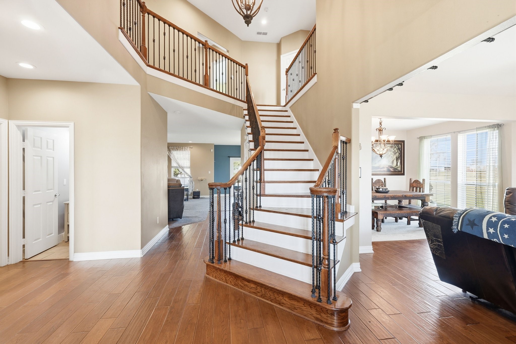 102 Van Meter Drive Aurora TX 76078