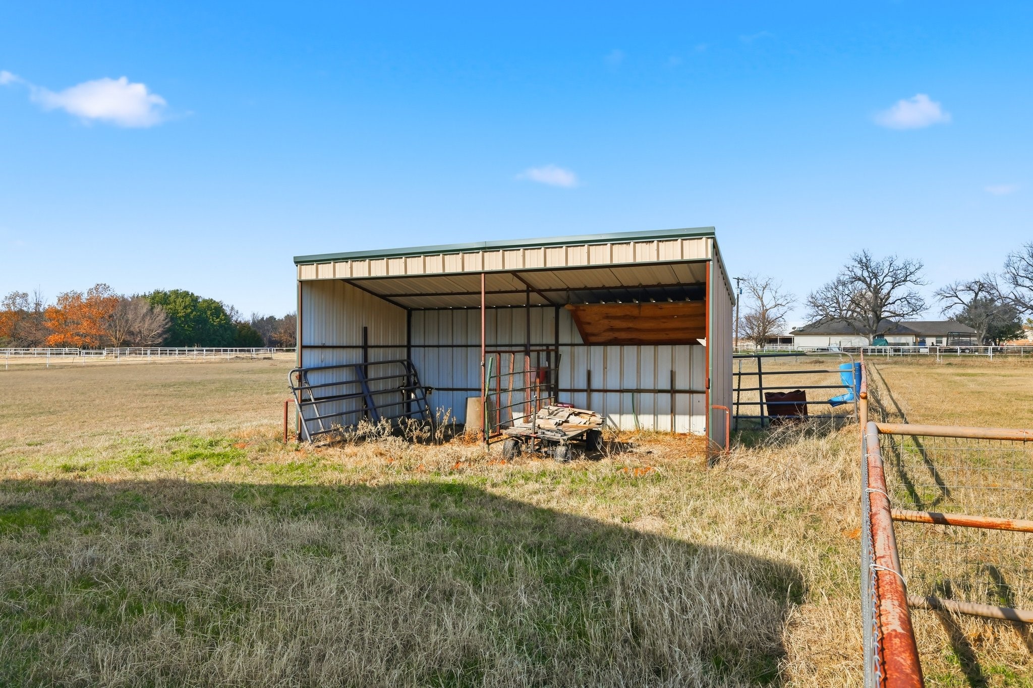 102 Van Meter Drive Aurora TX 76078