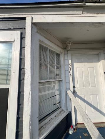 3705 S Littlejohn Avenue Fort Worth TX 76105