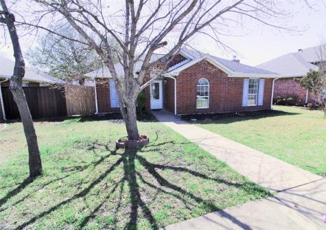 1506 Mesa Court Mesquite TX 75181