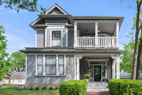756 W 3rd Avenue Corsicana TX 75110