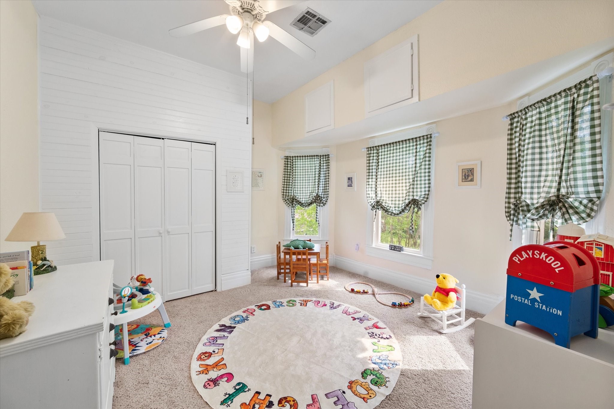 756 W 3rd Avenue Corsicana TX 75110