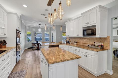 2801 Weylene Paseo Granbury TX 76049