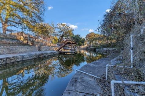2801 Weylene Paseo Granbury TX 76049