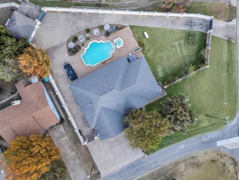 2801 Weylene Paseo Granbury TX 76049