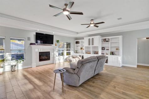 2801 Weylene Paseo Granbury TX 76049