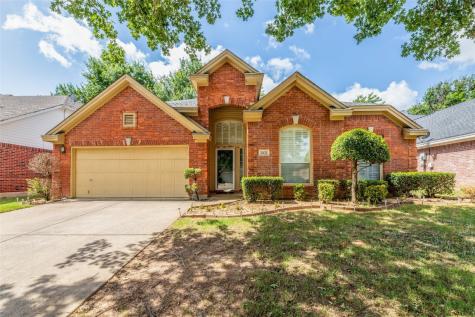 2821 Cheshire Way Grand Prairie TX 75052