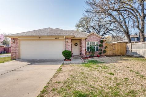 3910 Evergreen Street Irving TX 75061