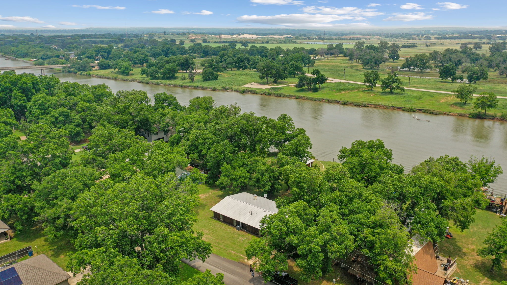 221 E El Camino Real Weatherford TX 76087