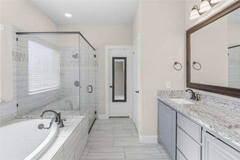 911 Royal Court Mansfield TX 76063