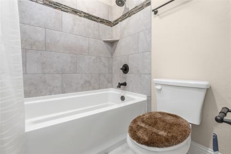 911 Royal Court Mansfield TX 76063