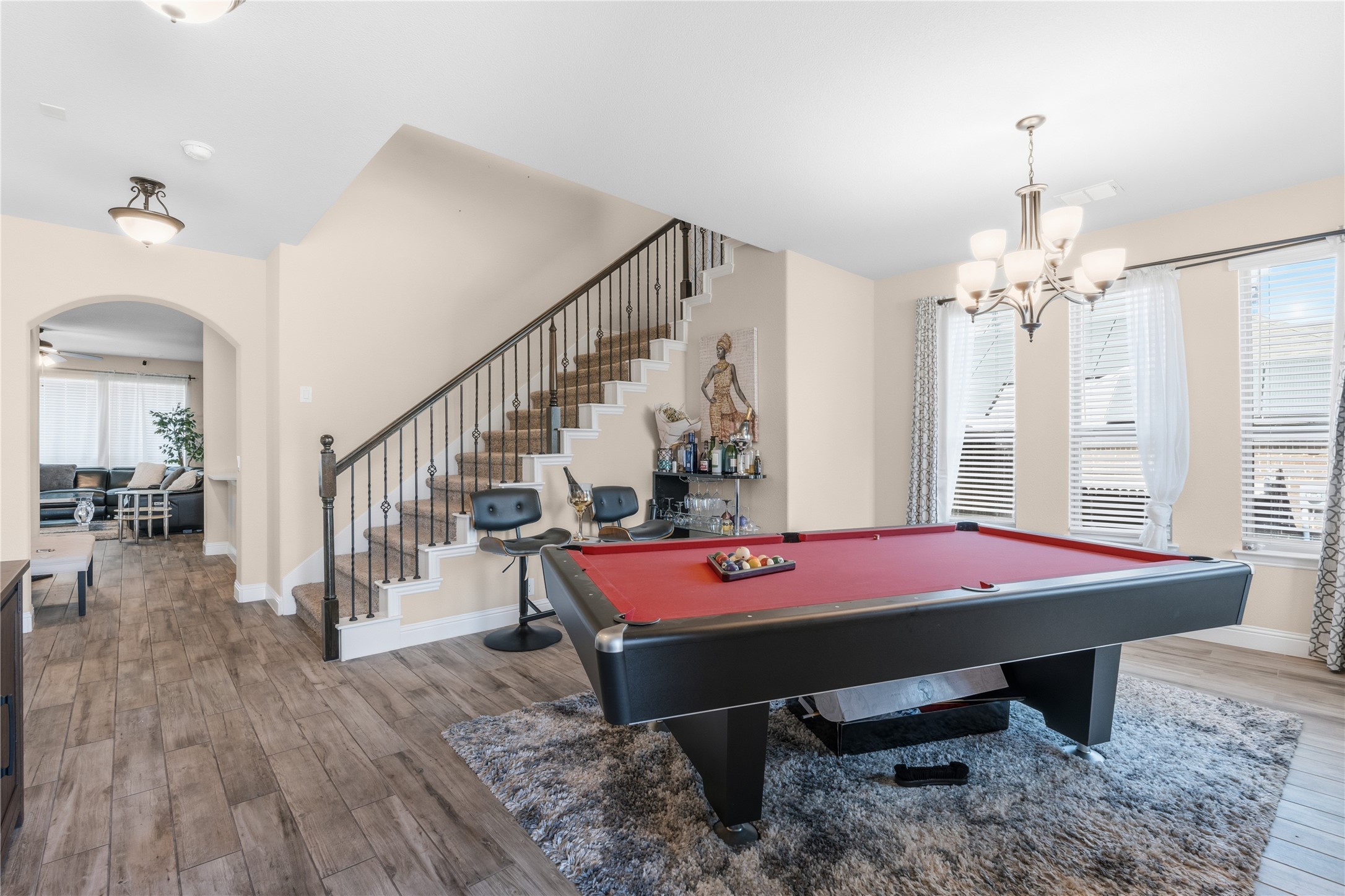 911 Royal Court Mansfield TX 76063