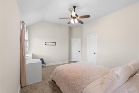 911 Royal Court Mansfield TX 76063