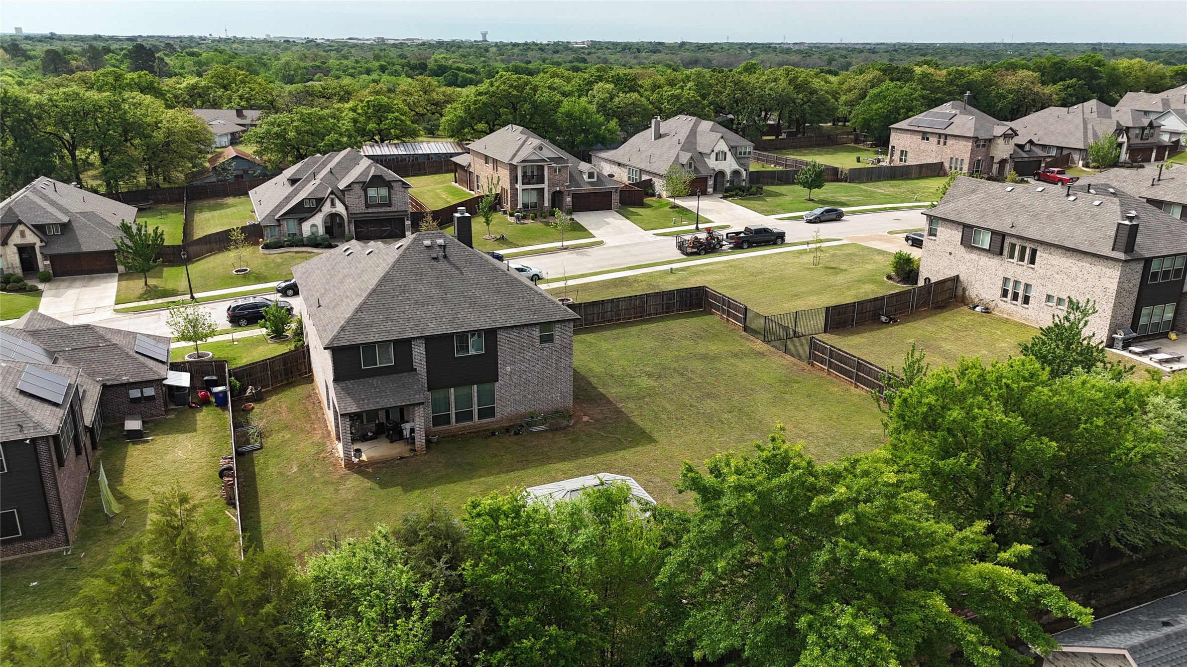 911 Royal Court Mansfield TX 76063