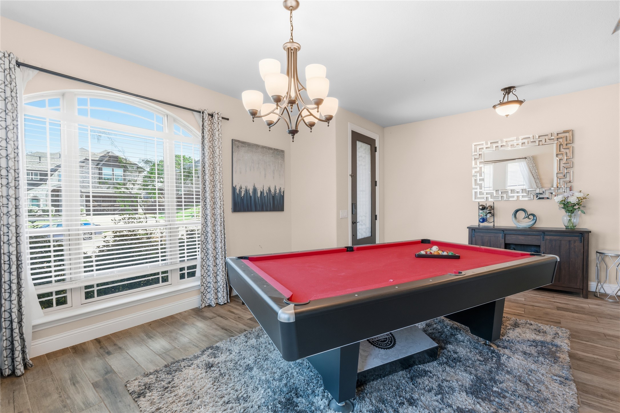 911 Royal Court Mansfield TX 76063