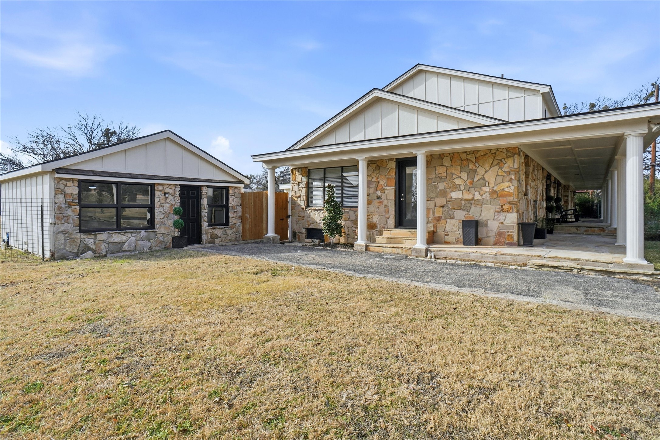 9501 Confederate Park Road Lakeside TX 76135