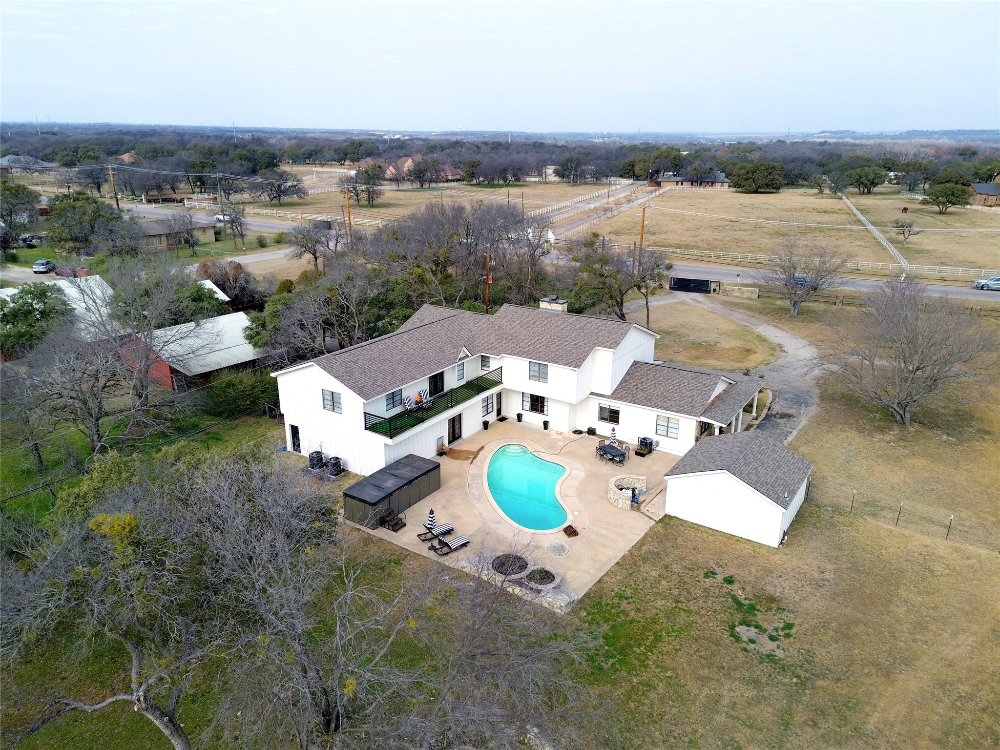 9501 Confederate Park Road Lakeside TX 76135