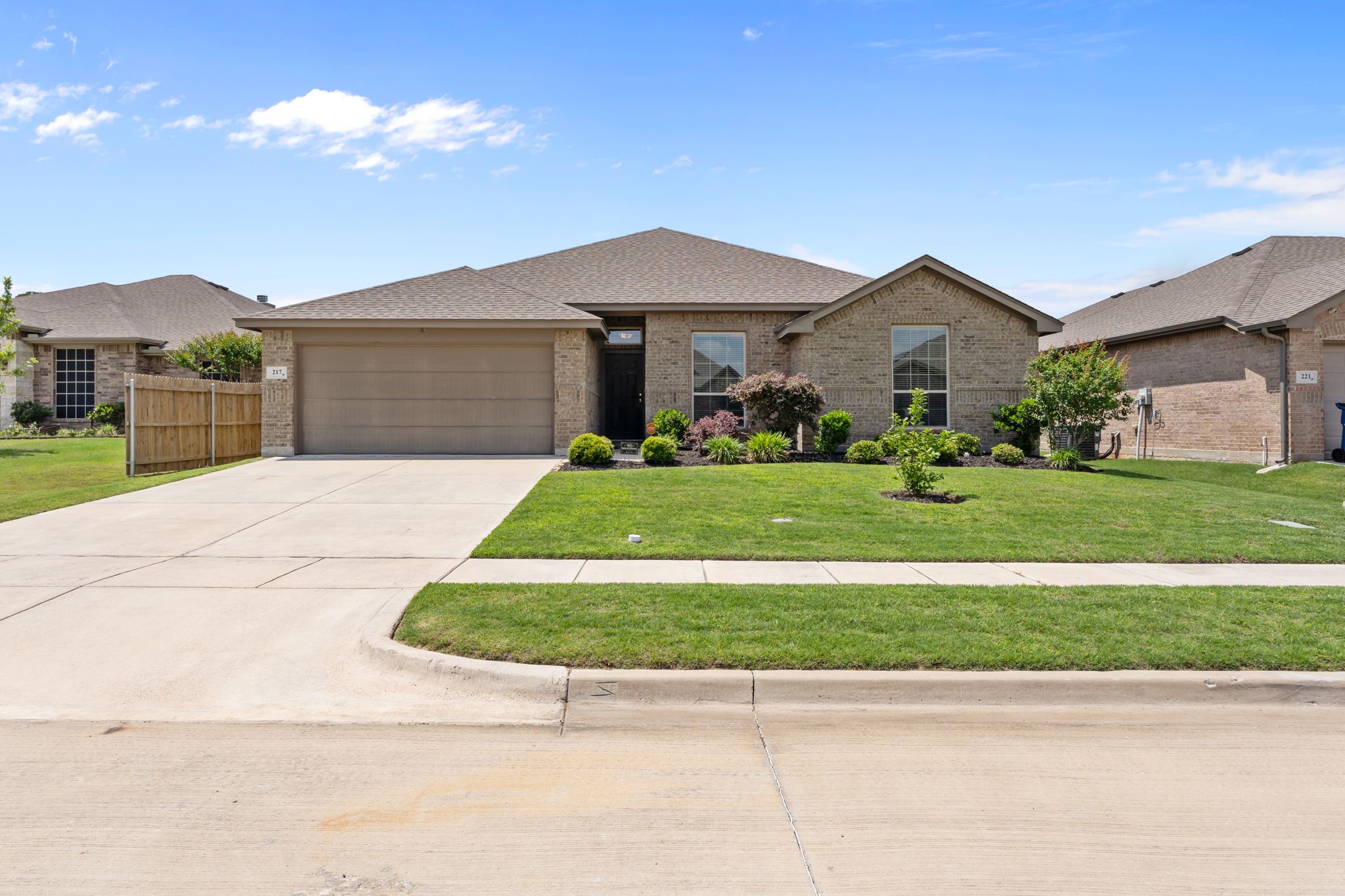 217 Angelina Court Azle TX 76020