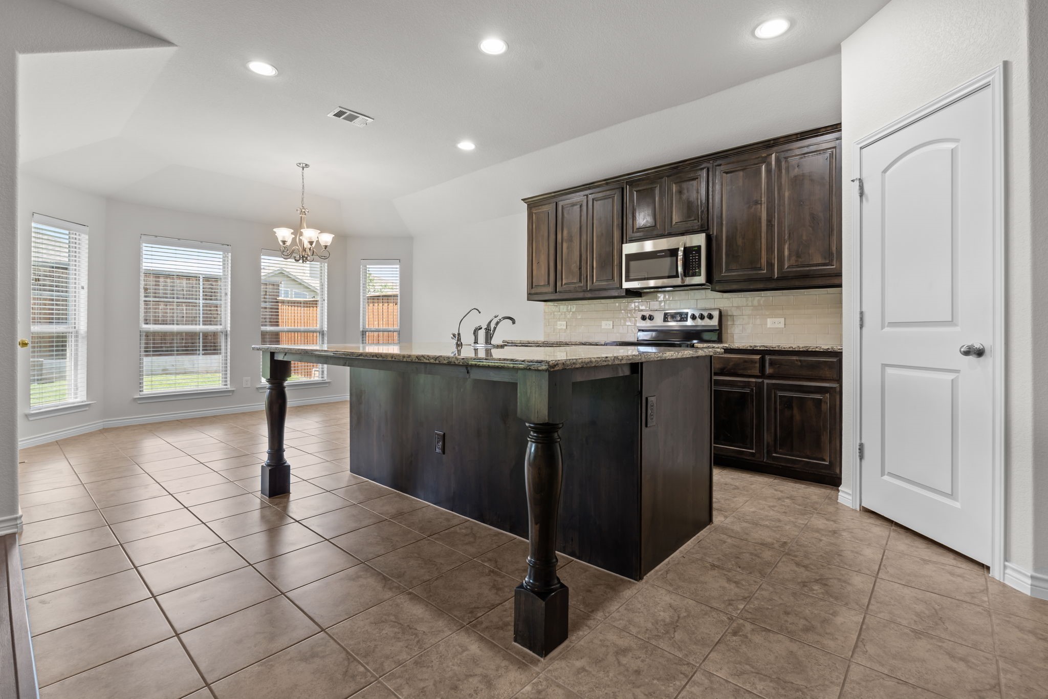 217 Angelina Court Azle TX 76020