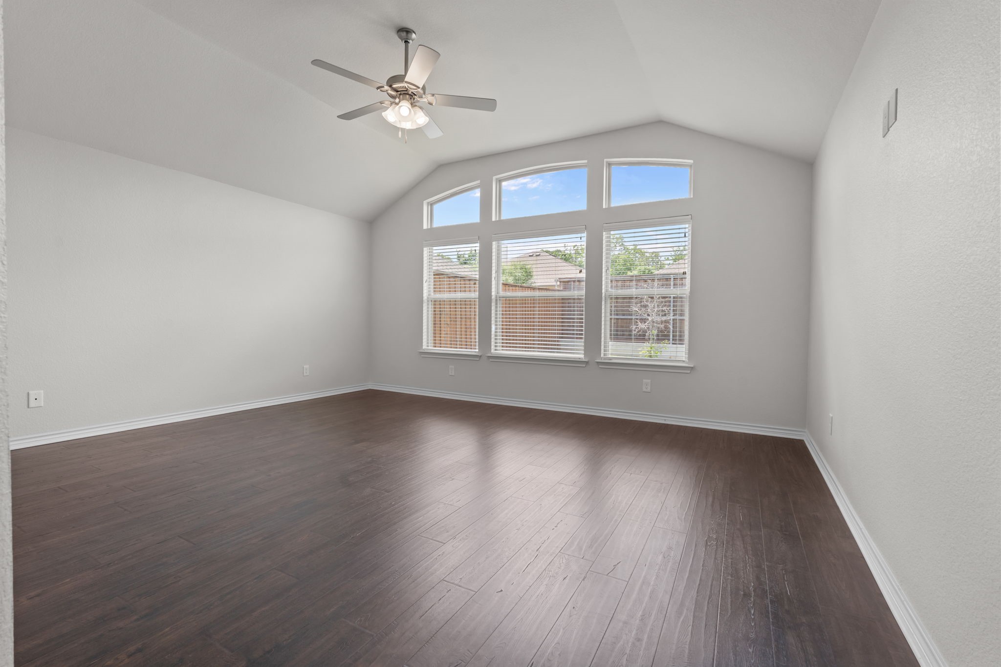 217 Angelina Court Azle TX 76020