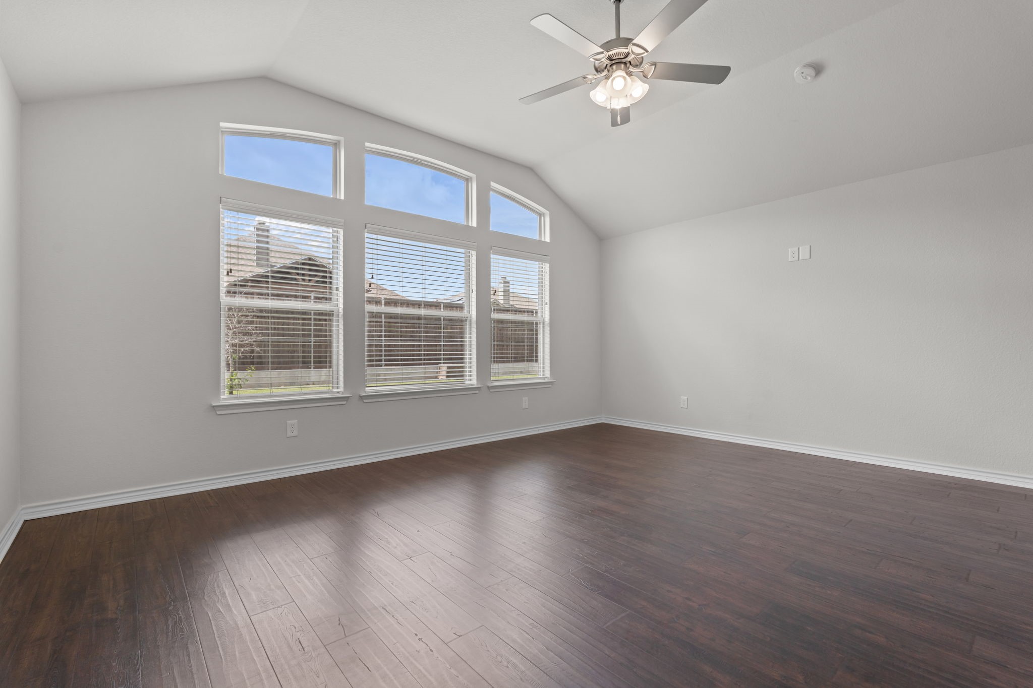 217 Angelina Court Azle TX 76020