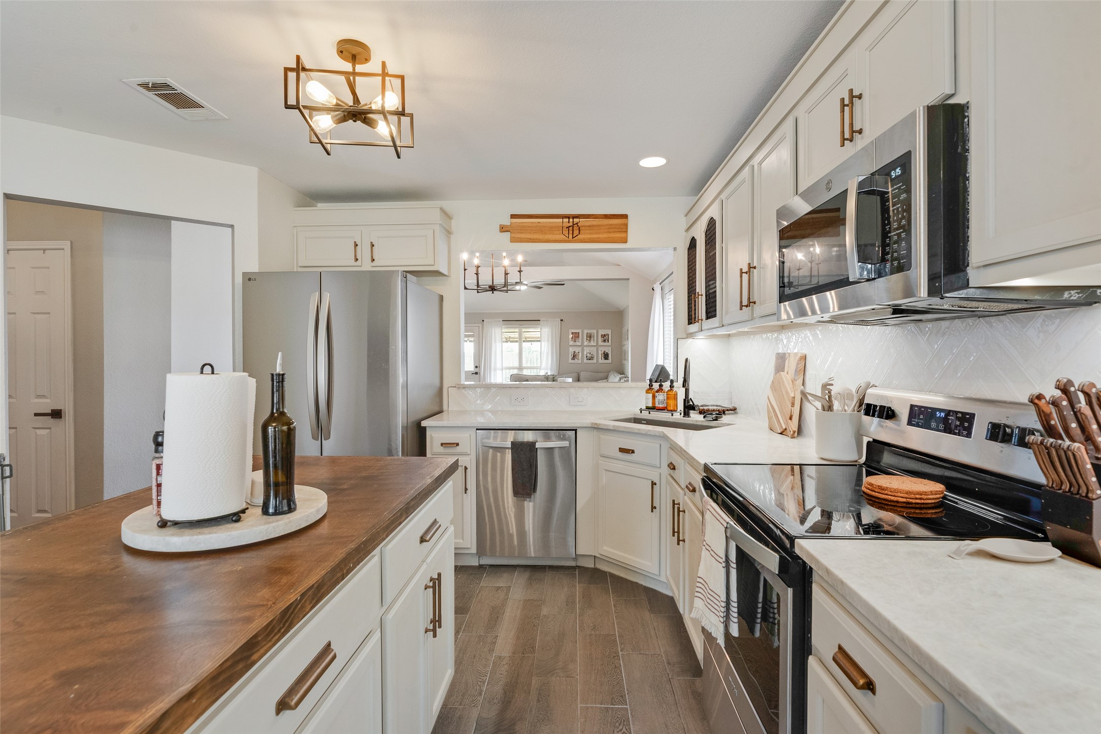 300 Meadow View Lane Anna TX 75409